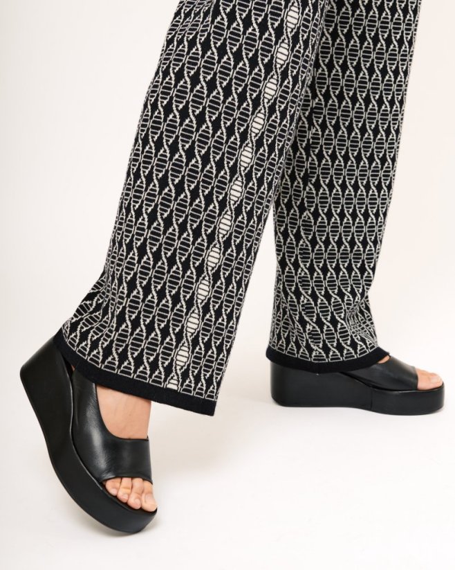 Brno DNA - Pants Flow - Size: S