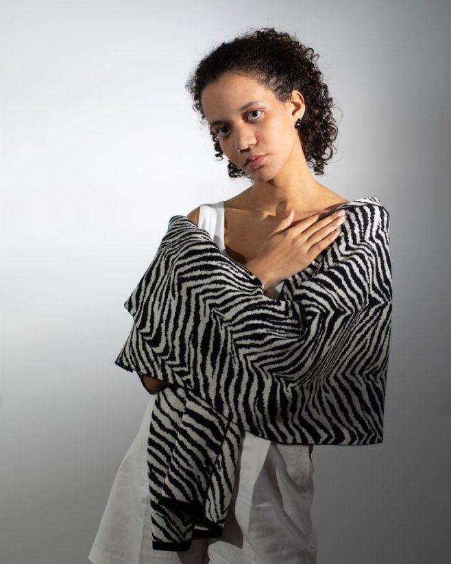 Zebra - Scarf Swirl