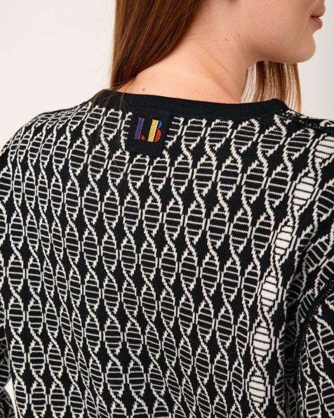 Brno DNA - Svetr Oval - Size: M